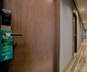 Фотографии Отель Holiday Inn Telavi г. Телави (Грузия) №5 Фото Отель Holiday Inn Telavi г. Телави 5