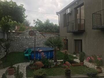 Фотографии Гостевой дом Dreamland Guest House г. Телави (Грузия) №3 Фото Гостевой дом Dreamland Guest House г. Телави 3