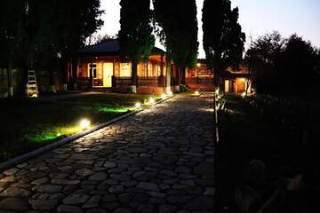 Фотографии Отели типа «постель и завтрак» Noe Bed and Breakfast г. Телави (Грузия) №1 Фото Отели типа «постель и завтрак» Noe Bed and Breakfast г. Телави 1