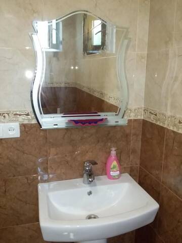 Фото номера Двухместный номер с 2 отдельными кроватями Гостевой дом Guest House Medea г. Телави 5