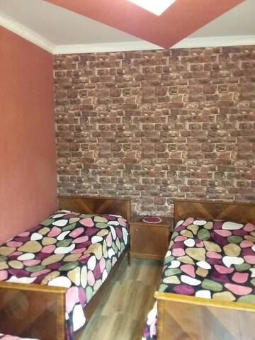 Фото номера Трехместный номер с ванной Гостевой дом Guest House Medea г. Телави 4