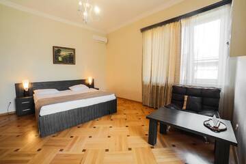 Фото номера Апартаменты Делюкс Гостевой дом Neli &amp; Zaal Guest House г. Телави 3