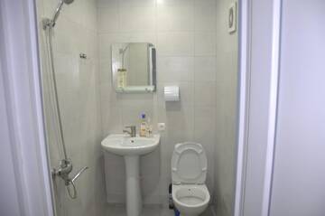 Фото номера Бюджетный одноместный номер Гостевой дом Tin-Tina Guesthouse г. Телави 4