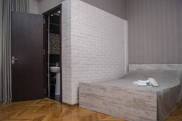 Фото номера Трехместный номер с видом на горы Отель Hotel Classic г. Телави 10