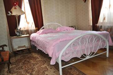 Фото номера Стандартный двухместный номер с 1 кроватью Гостевой дом Guest House Cico г. Телави 3