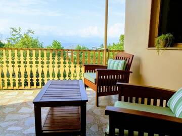 Фото номера Двухместный номер Делюкс с 1 кроватью Гостевой дом GREEN LUX GUESTHOUSE г. Телави 62