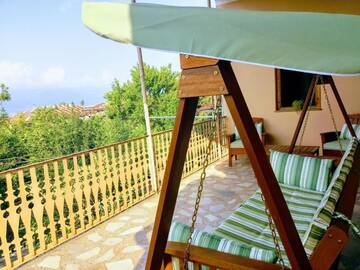 Фото номера Двухместный номер Делюкс с 1 кроватью Гостевой дом GREEN LUX GUESTHOUSE г. Телави 25