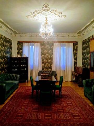 Фото номера Бюджетный двухместный номер с 1 кроватью Гостевой дом GREEN LUX GUESTHOUSE г. Телави 7