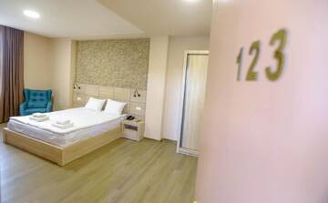 Фото номера Улучшенное шале Курортные отели Old Telavi Resort &amp; Spa Zuzumbo г. Телави 29