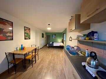 Фото номера Семейный номер с видом на сад Отель Hestia - Hotel, Wine and View г. Телави 4