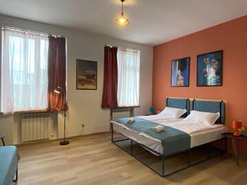 Фото номера Улучшенный трехместный номер Отель Hestia - Hotel, Wine and View г. Телави 3