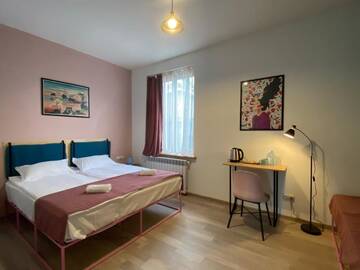 Фото номера Улучшенный трехместный номер Отель Hestia - Hotel, Wine and View г. Телави 8